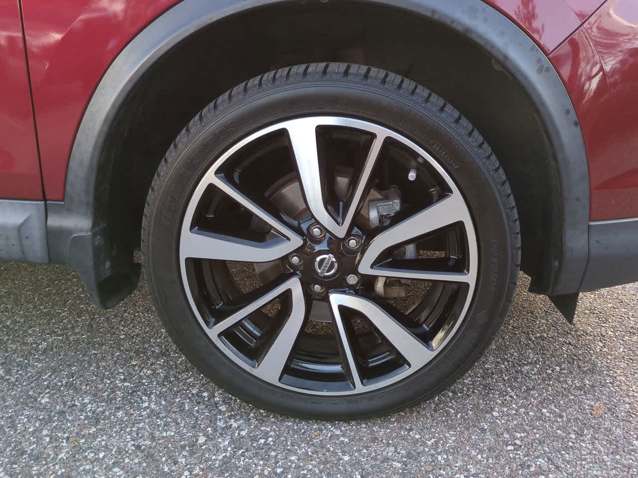 Thumbnail: 2019 Nissan Rogue Sport - 11