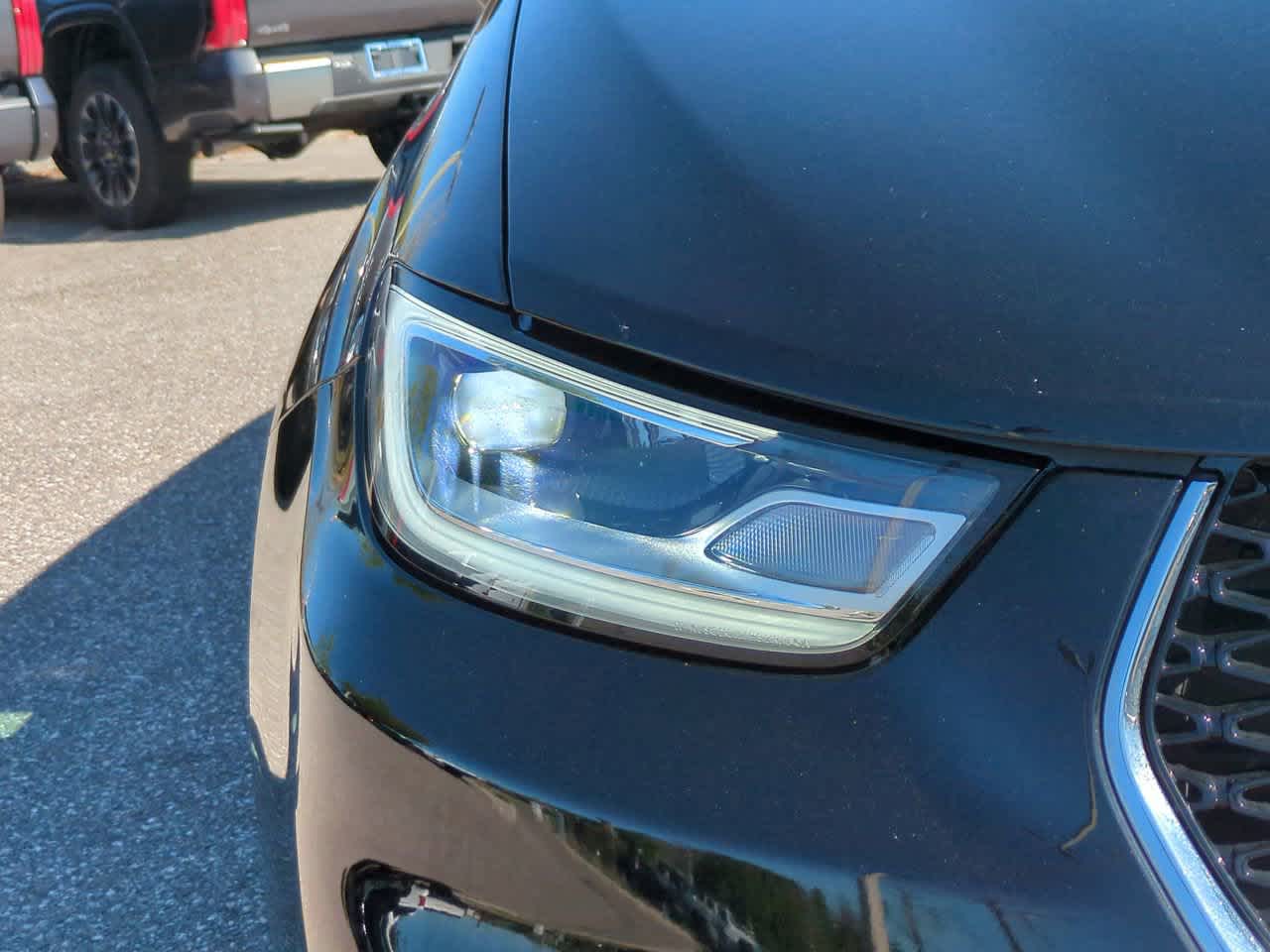 Thumbnail: 2025 Chrysler Pacifica - 10