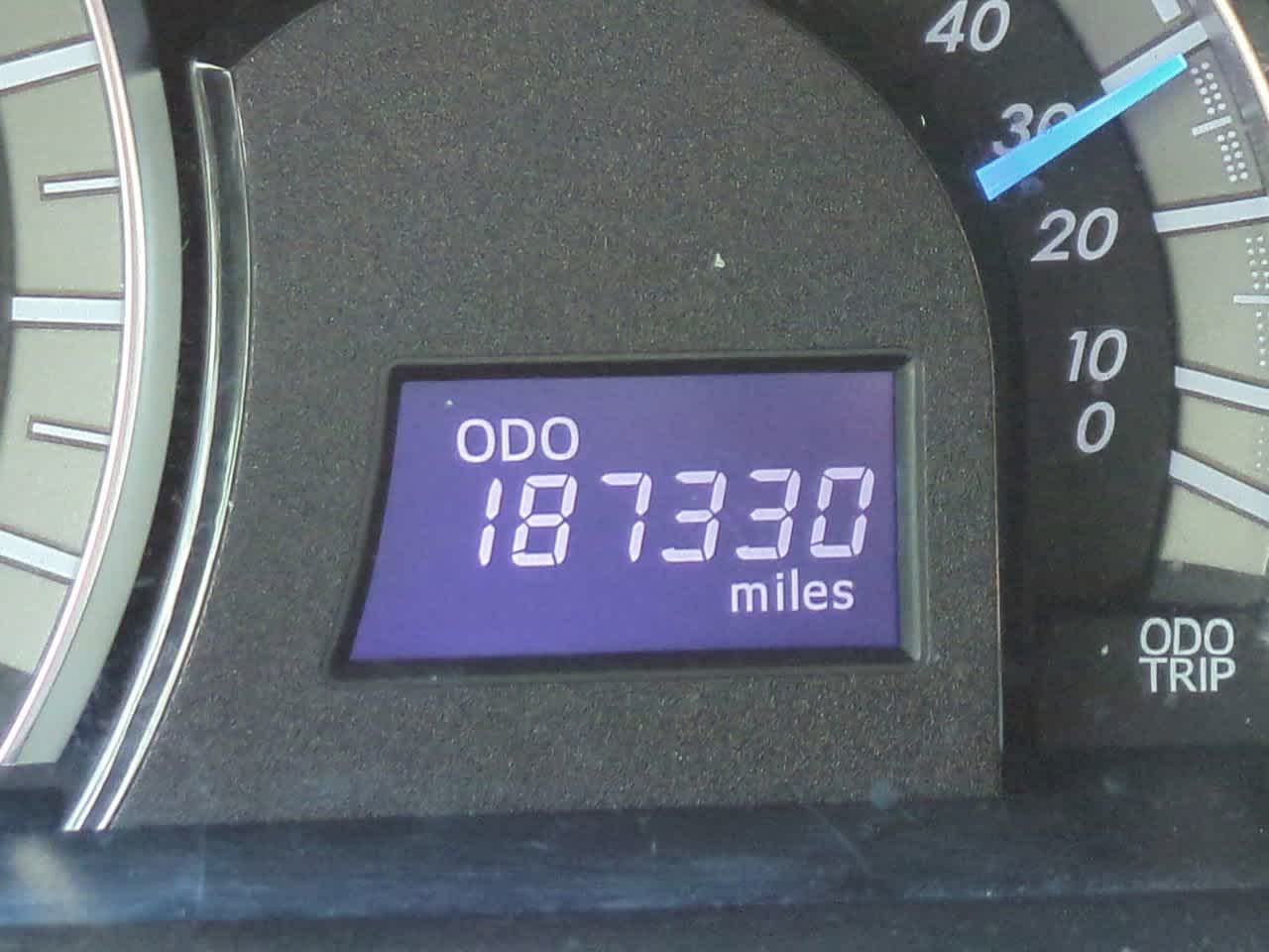 Thumbnail: 2012 Toyota Camry - 23