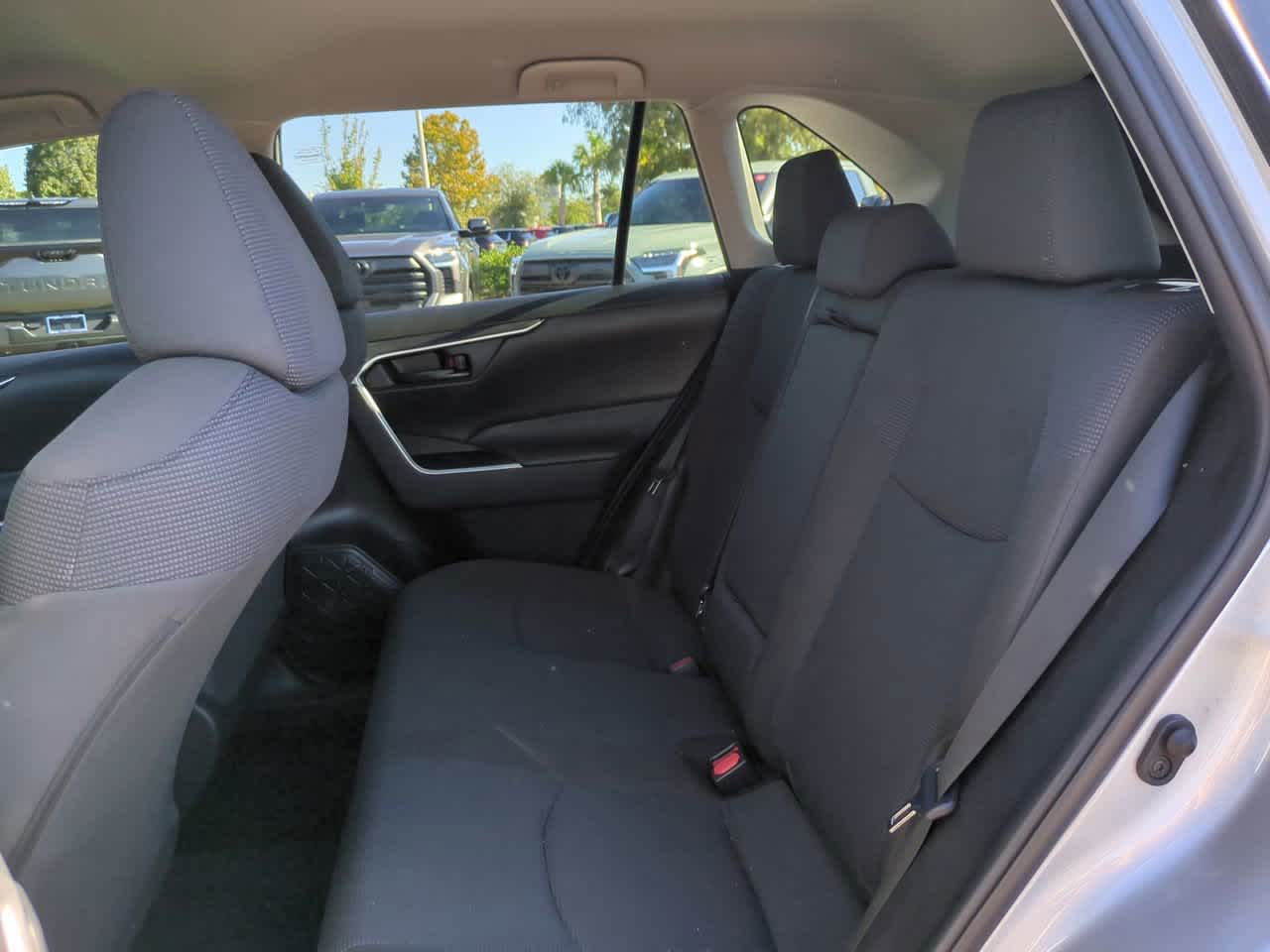 Thumbnail: 2022 Toyota RAV4 - 13