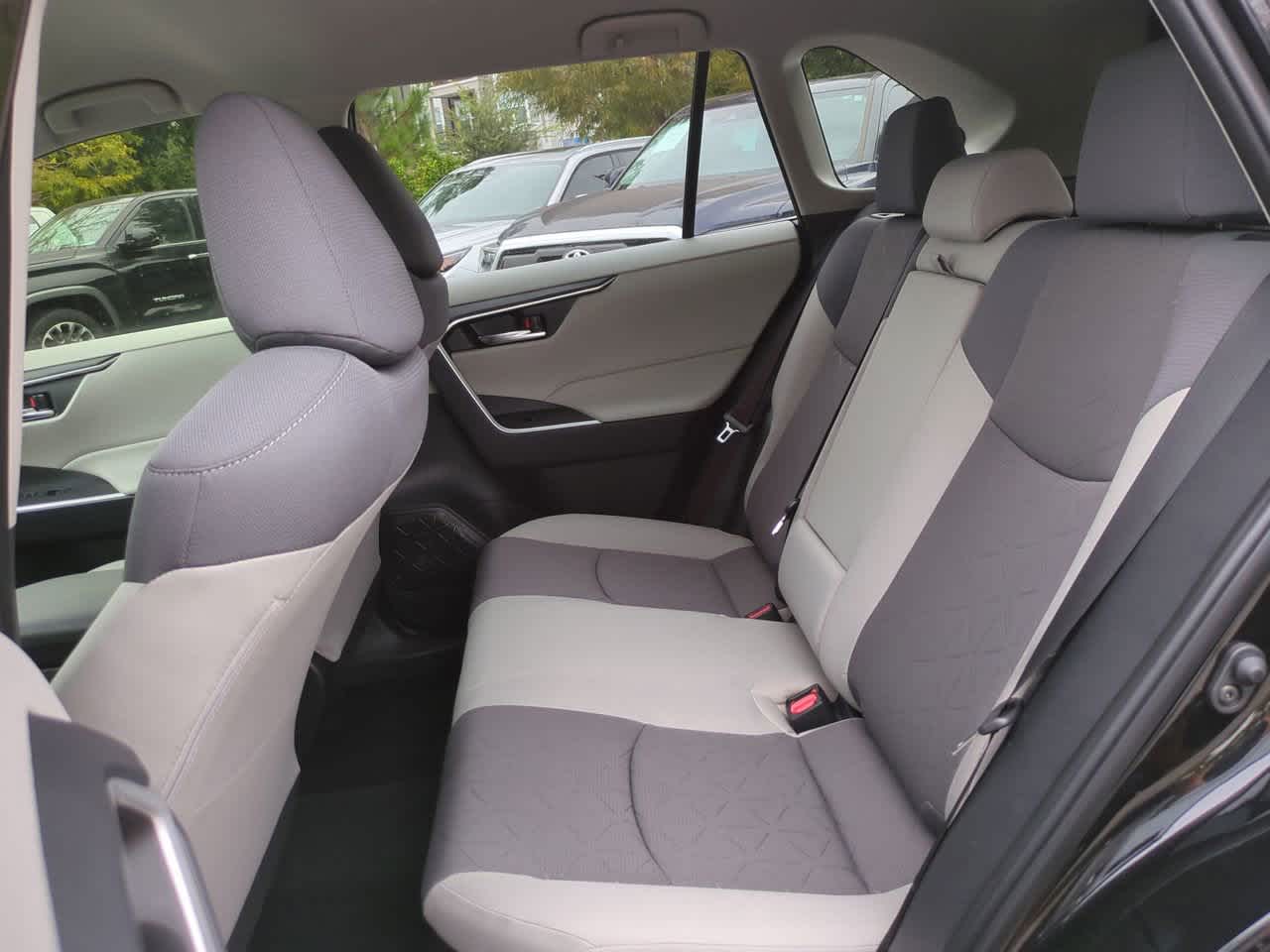 Thumbnail: 2025 Toyota RAV4 - 13