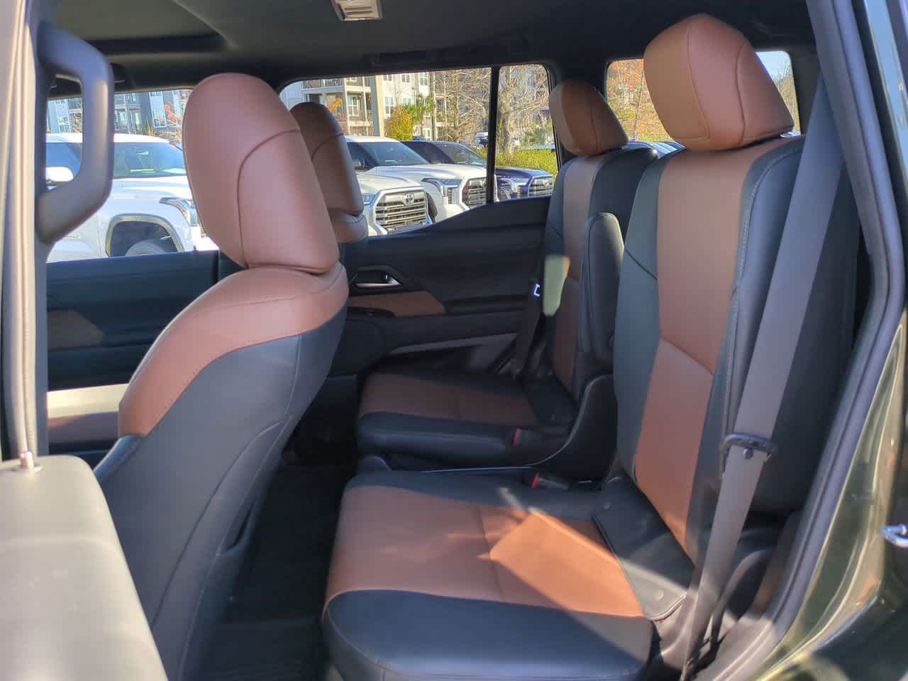 Thumbnail: 2024 Lexus GX - 13