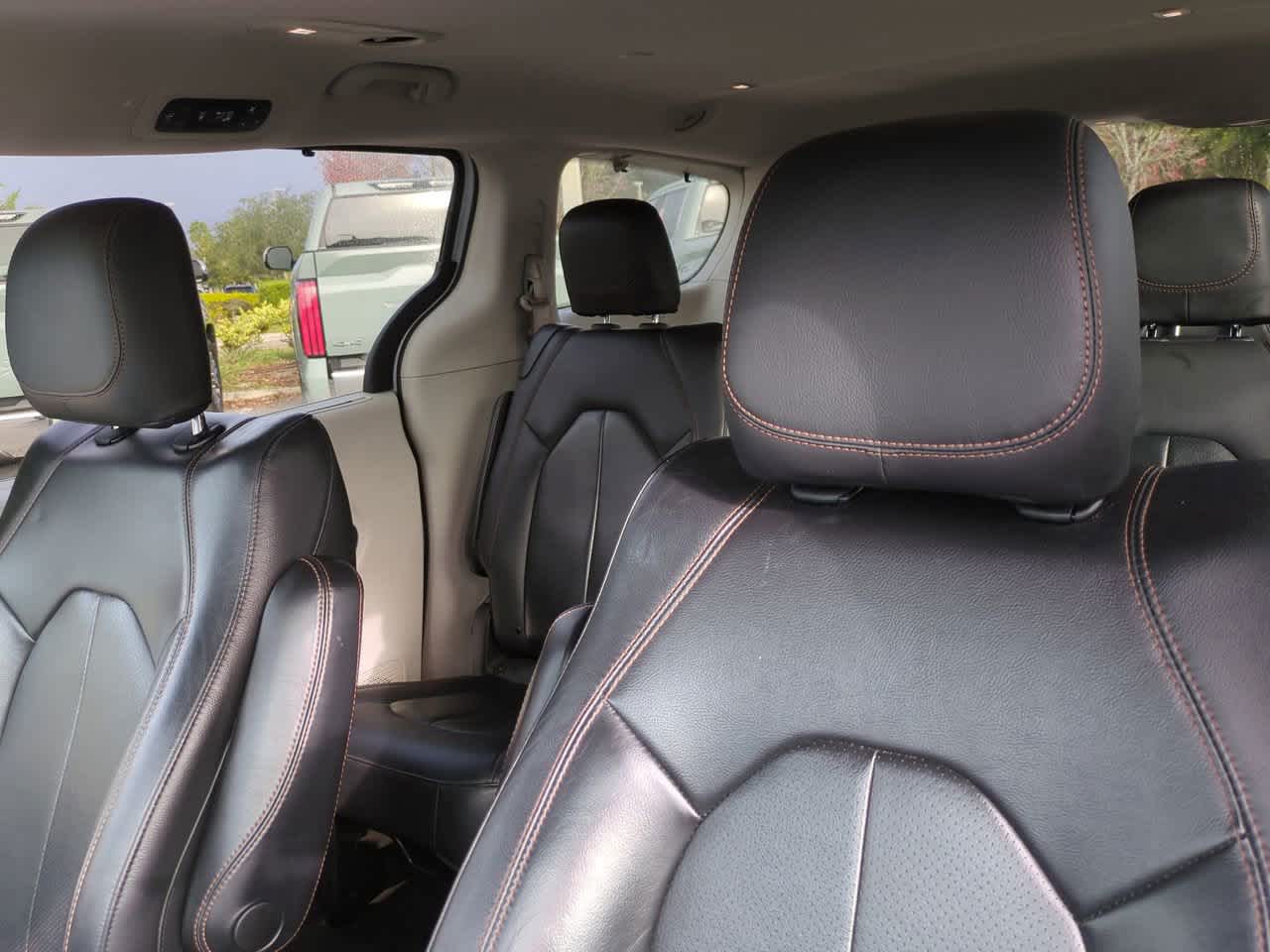 Thumbnail: 2020 Chrysler Pacifica - 8