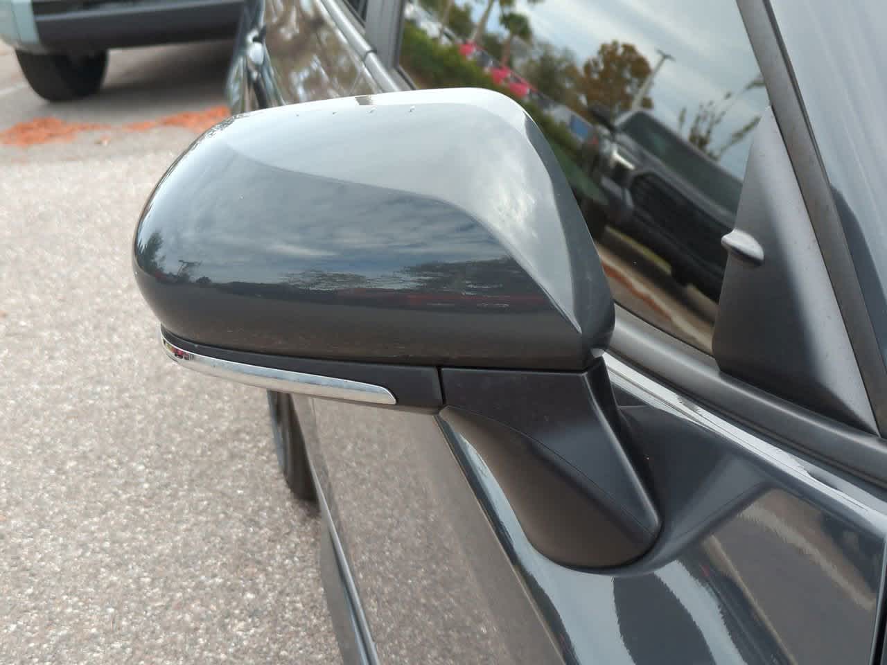 Thumbnail: 2025 Toyota Camry - 12