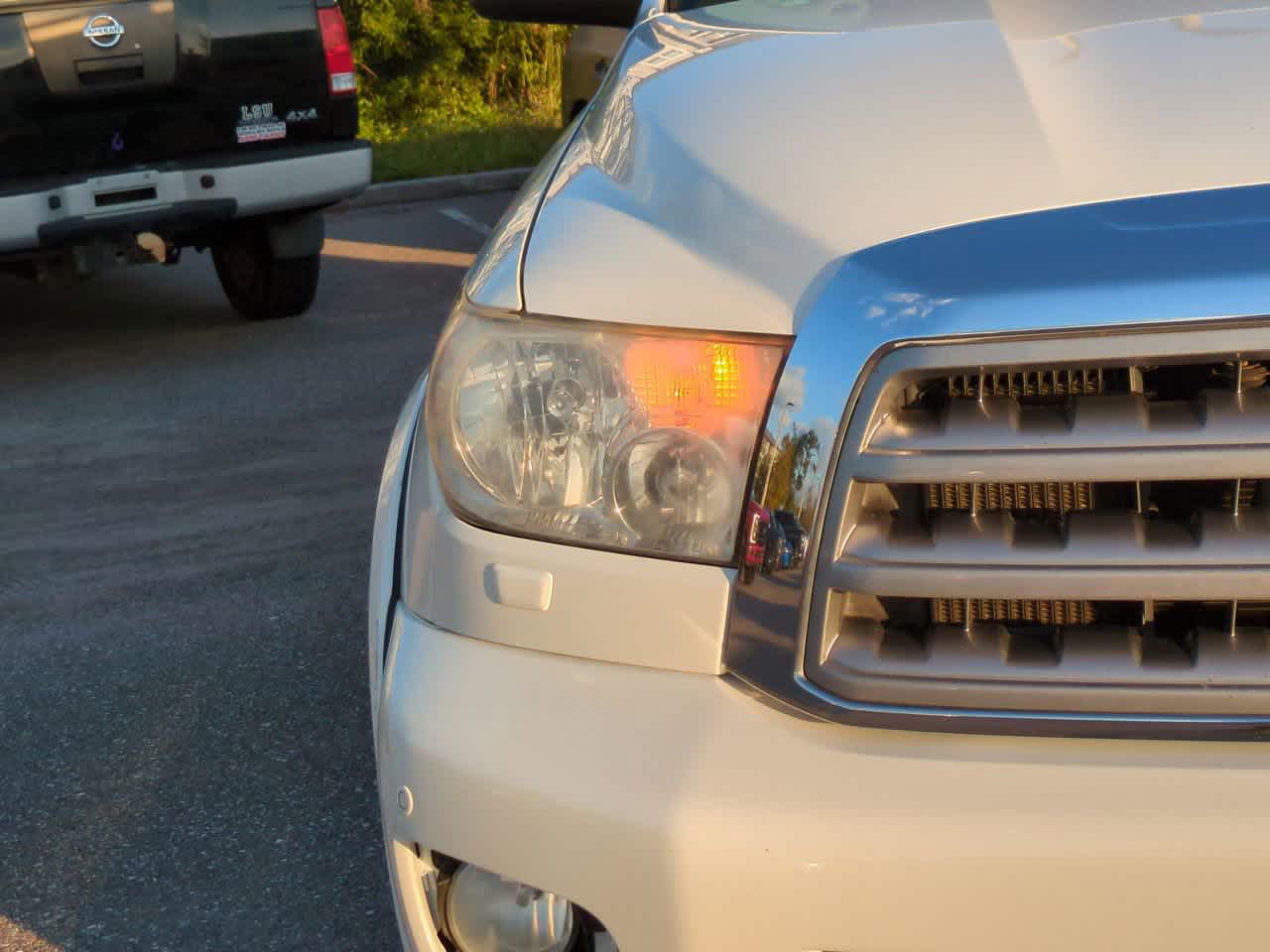 Thumbnail: 2010 Toyota Sequoia - 9