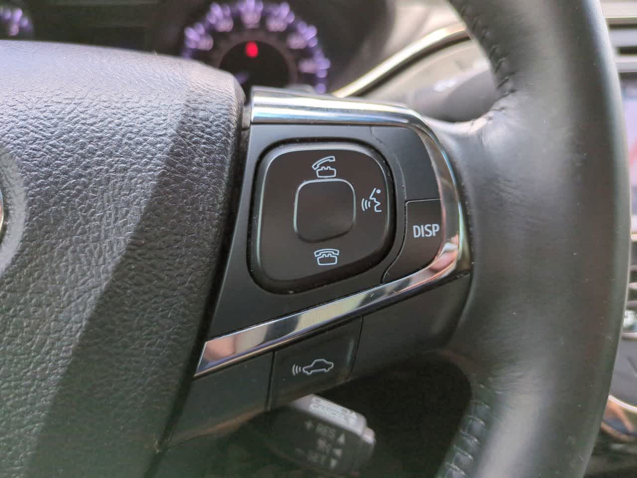 Thumbnail: 2015 Toyota Avalon - 26