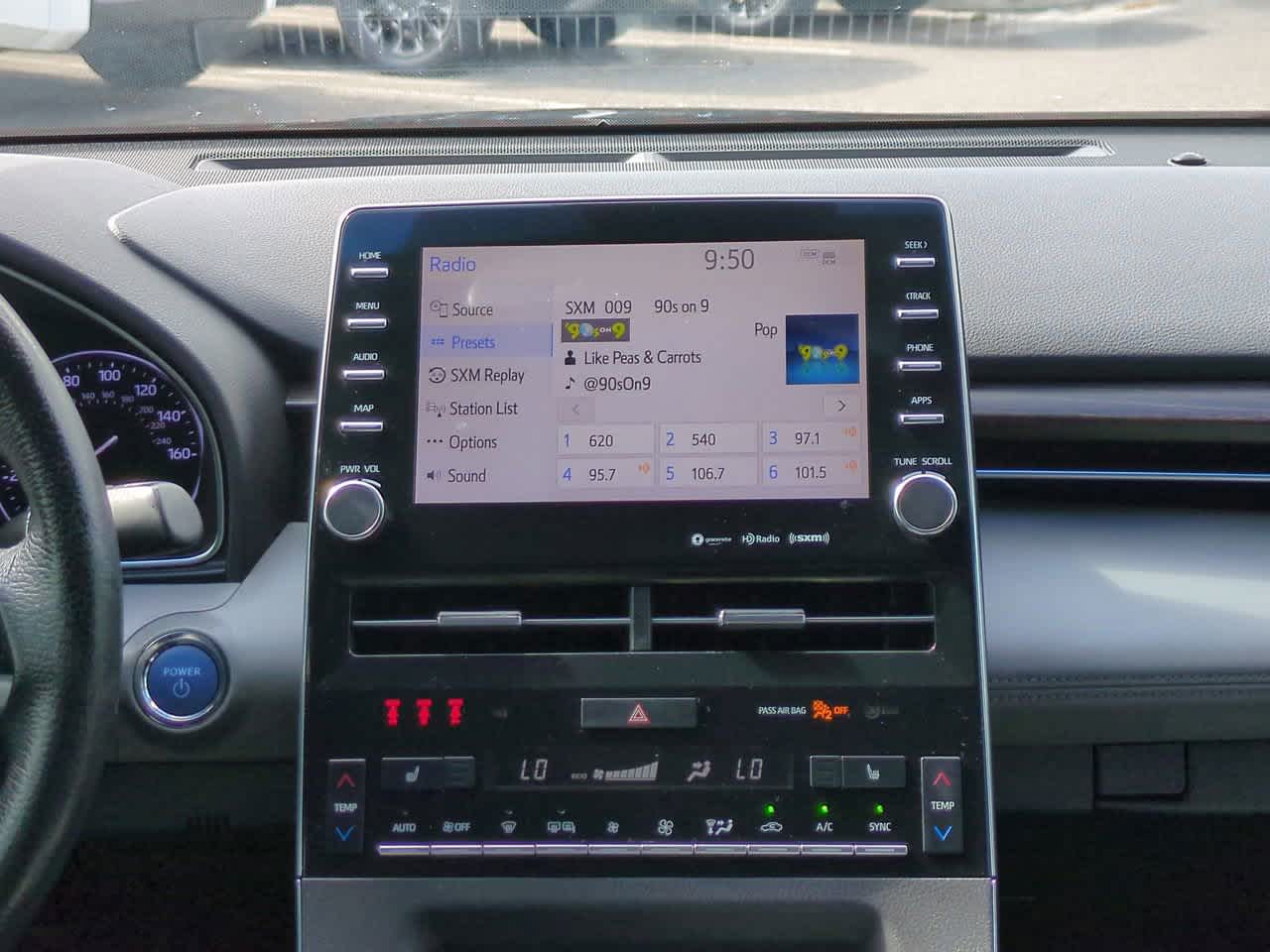 Thumbnail: 2021 Toyota Avalon - 17