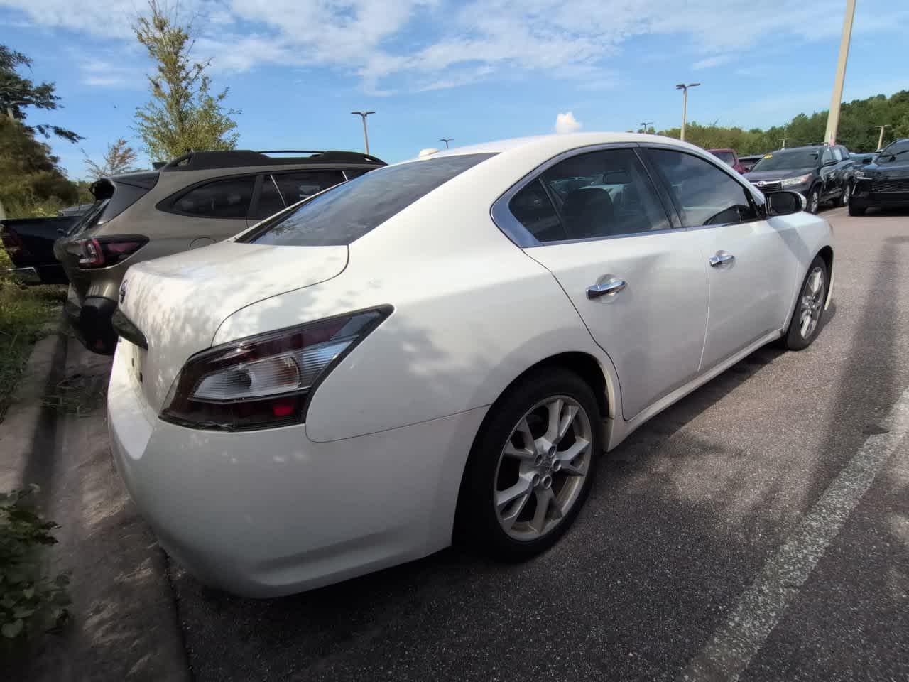 Thumbnail: 2012 Nissan Maxima - 4
