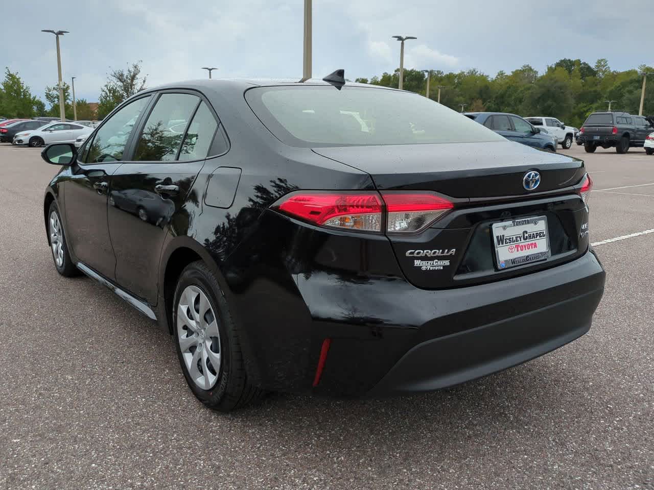 Thumbnail: 2025 Toyota Corolla - 4