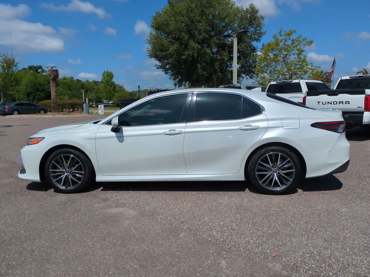 Thumbnail: 2022 Toyota Camry - 3