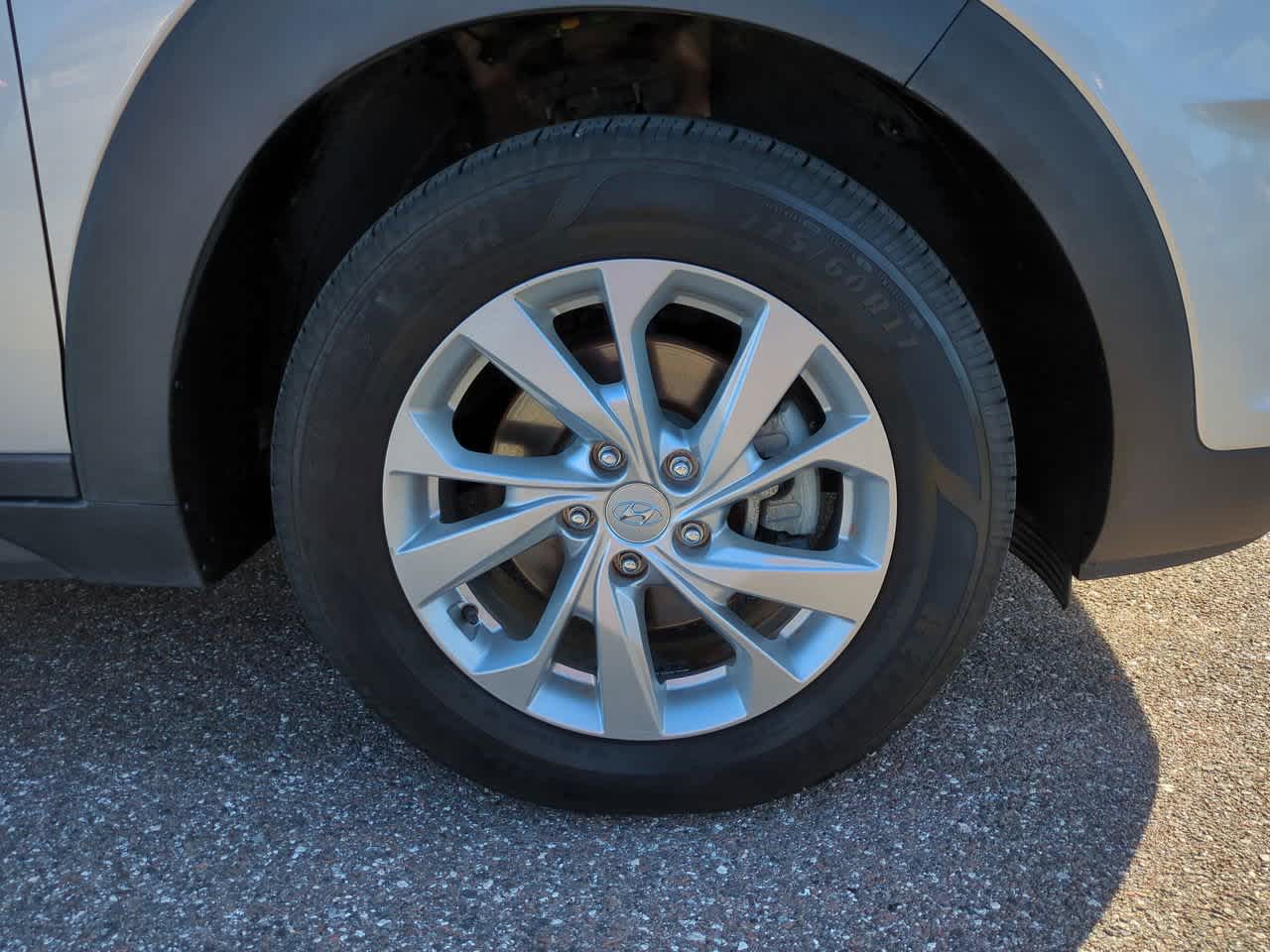 Thumbnail: 2019 Hyundai Tucson - 11