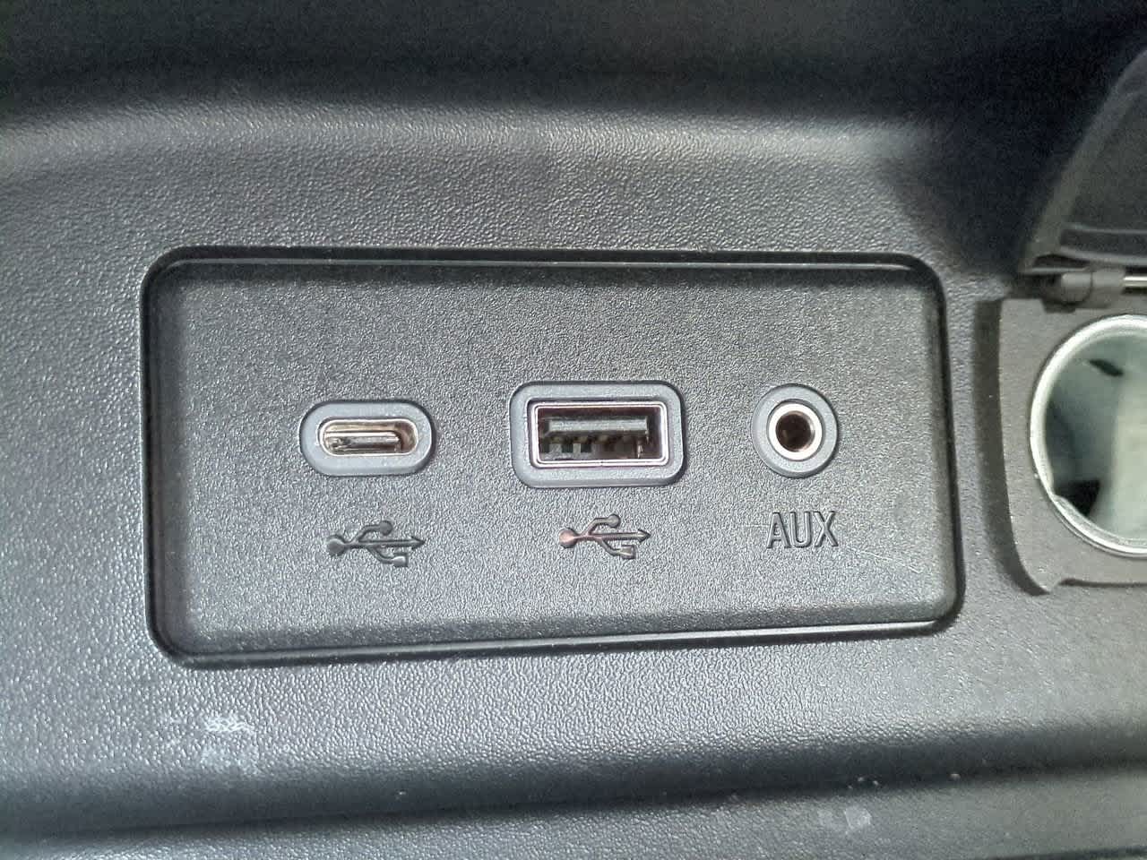 Thumbnail: 2024 Chevrolet Equinox - 19