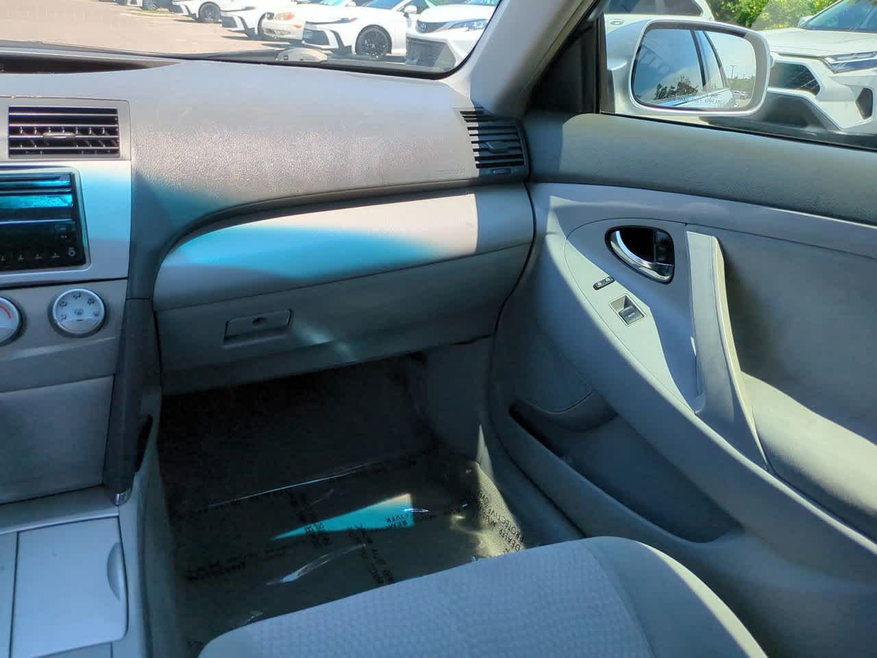Thumbnail: 2011 Toyota Camry - 15
