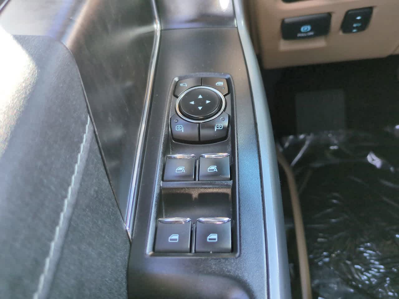 Thumbnail: 2023 Ford F-150 - 23