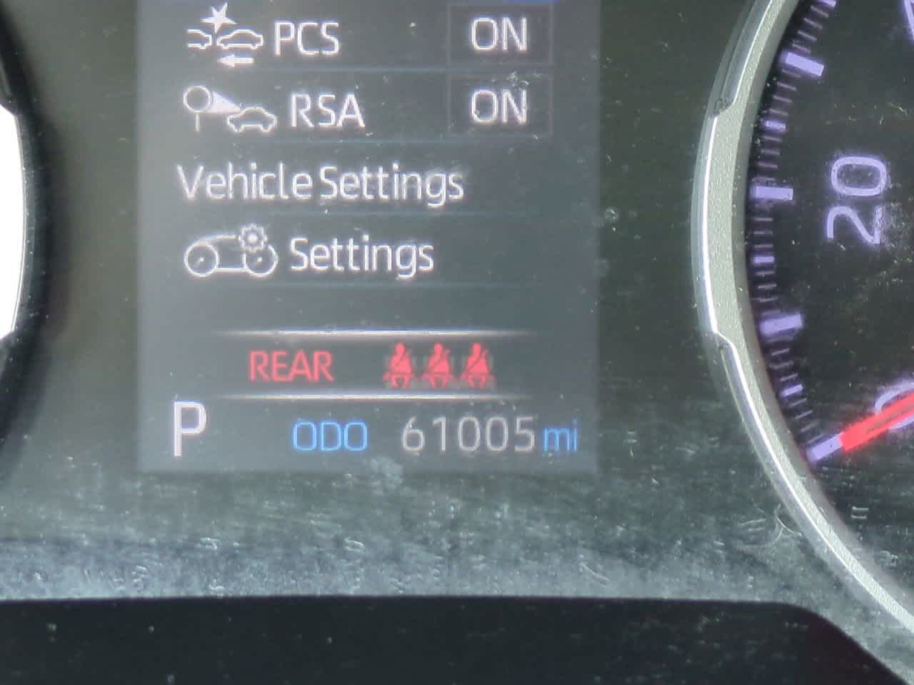 Thumbnail: 2021 Toyota RAV4 - 24