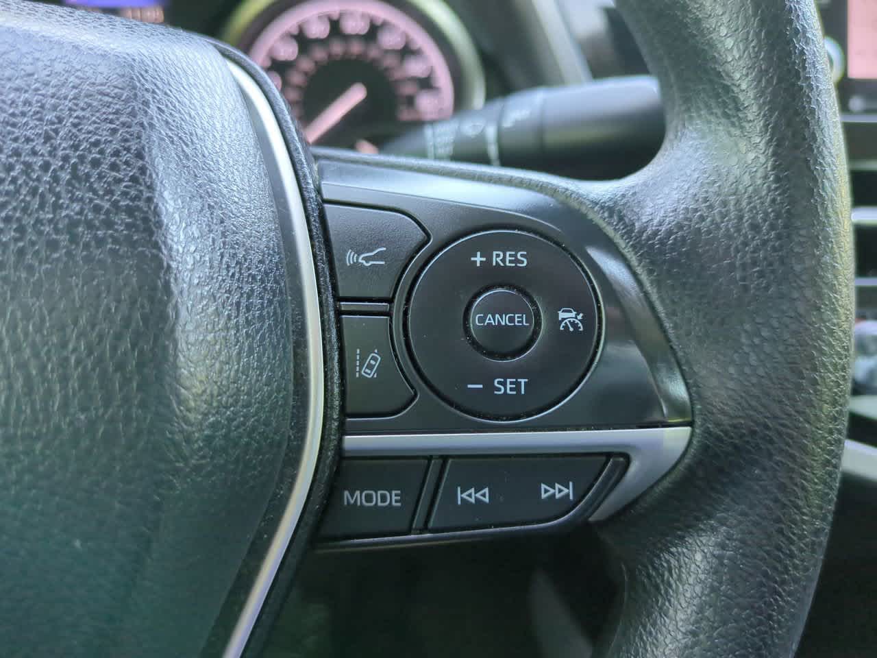 Thumbnail: 2021 Toyota Camry - 23