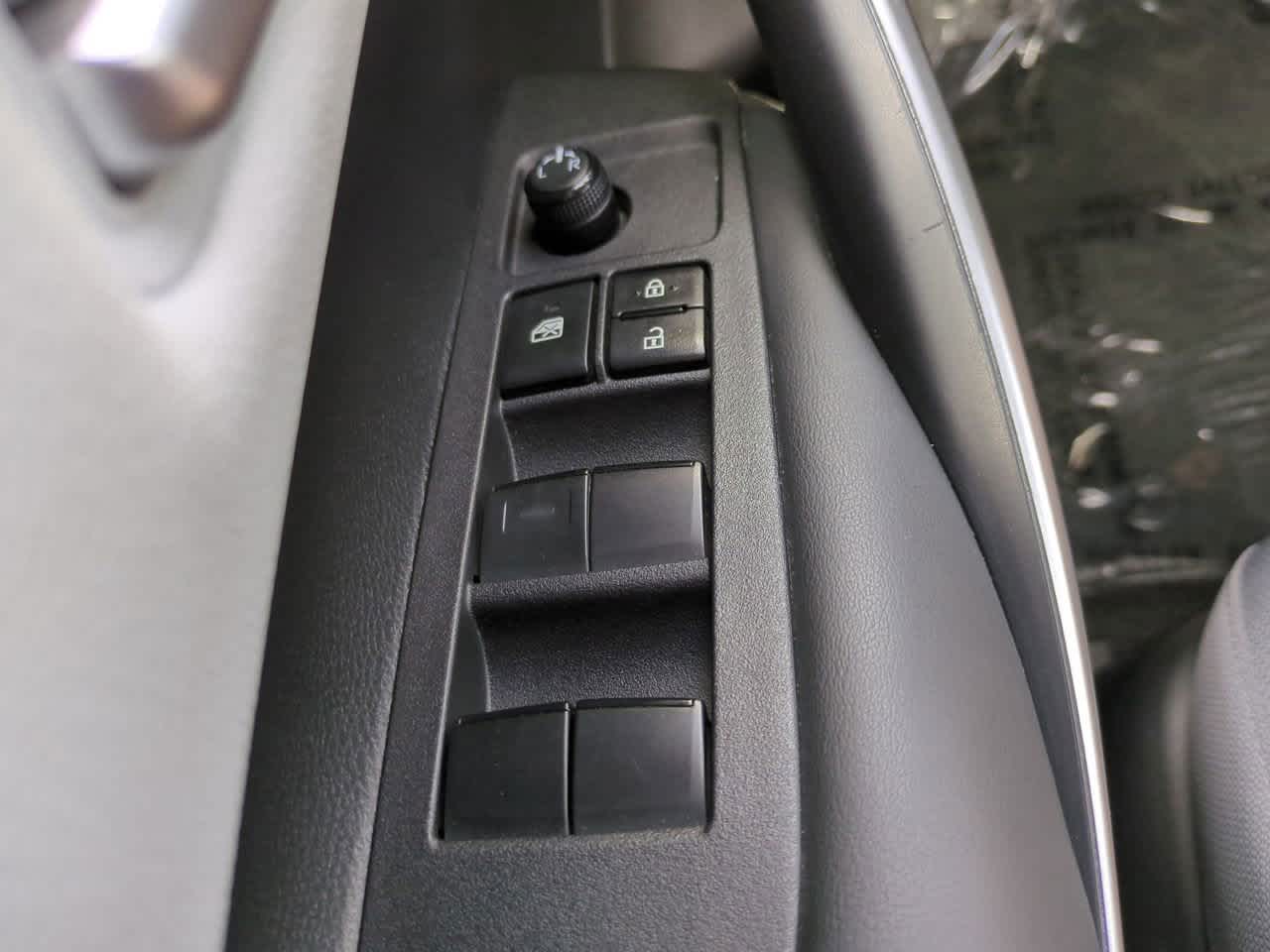 Thumbnail: 2024 Toyota Corolla - 21