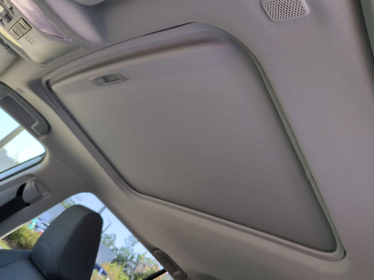 Thumbnail: 2025 Toyota RAV4 - 19