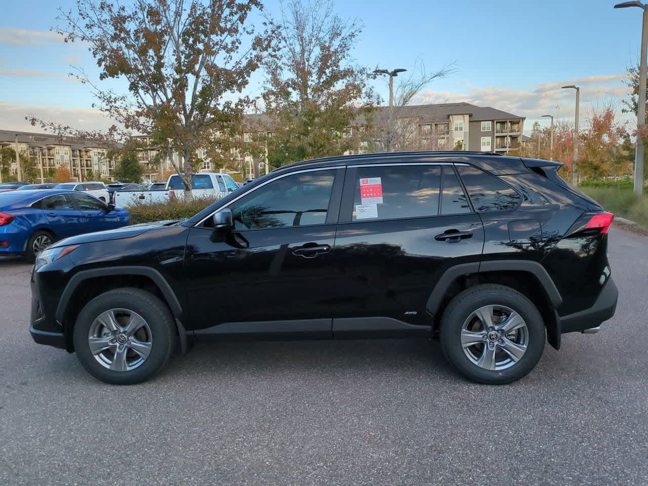 Thumbnail: 2025 Toyota RAV4 - 3