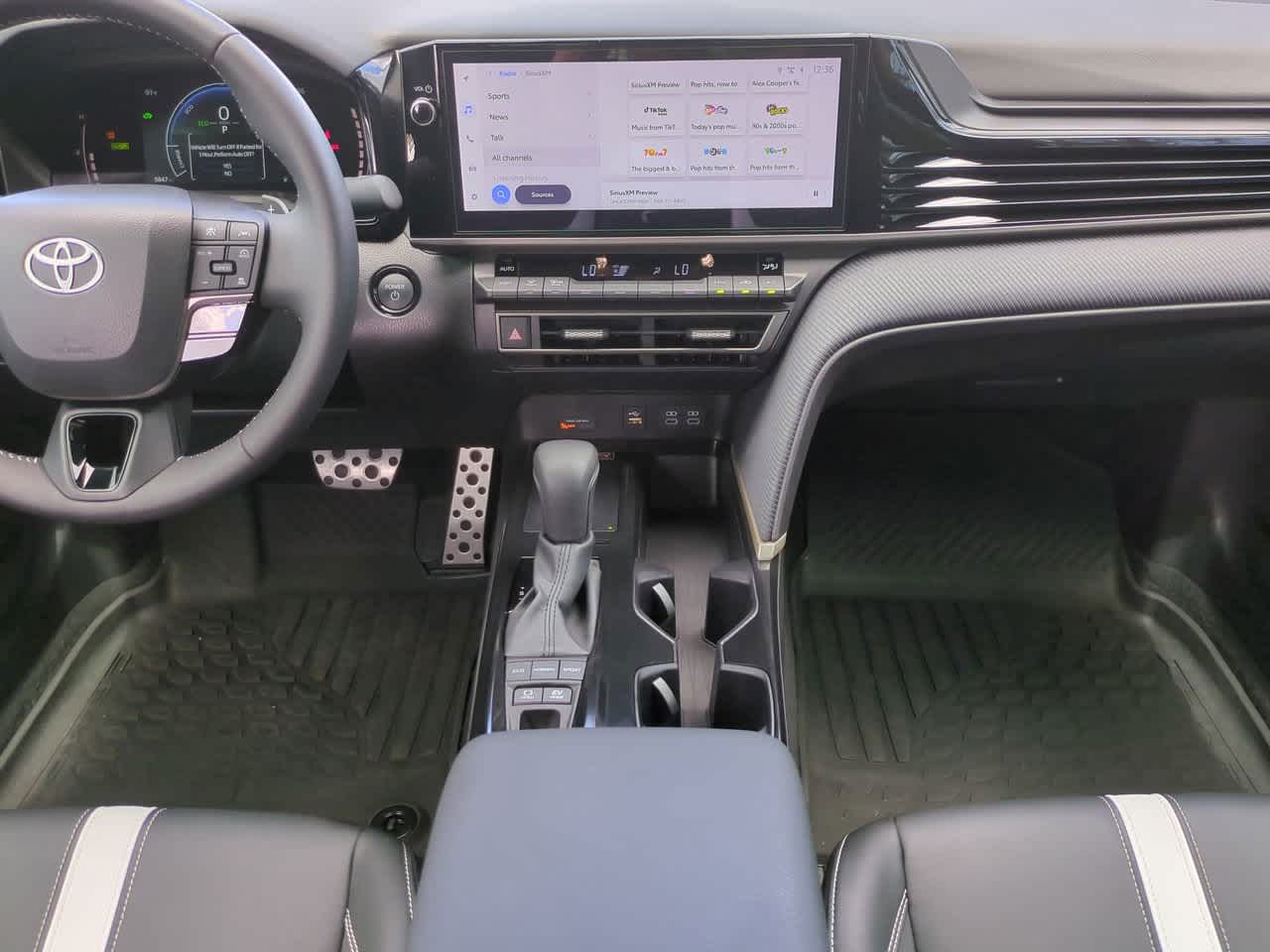 Thumbnail: 2025 Toyota Camry - 18