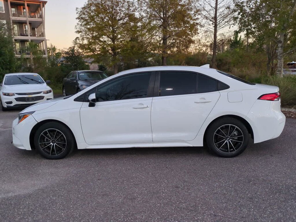 Certified 2020 Toyota Corolla LE Sedan