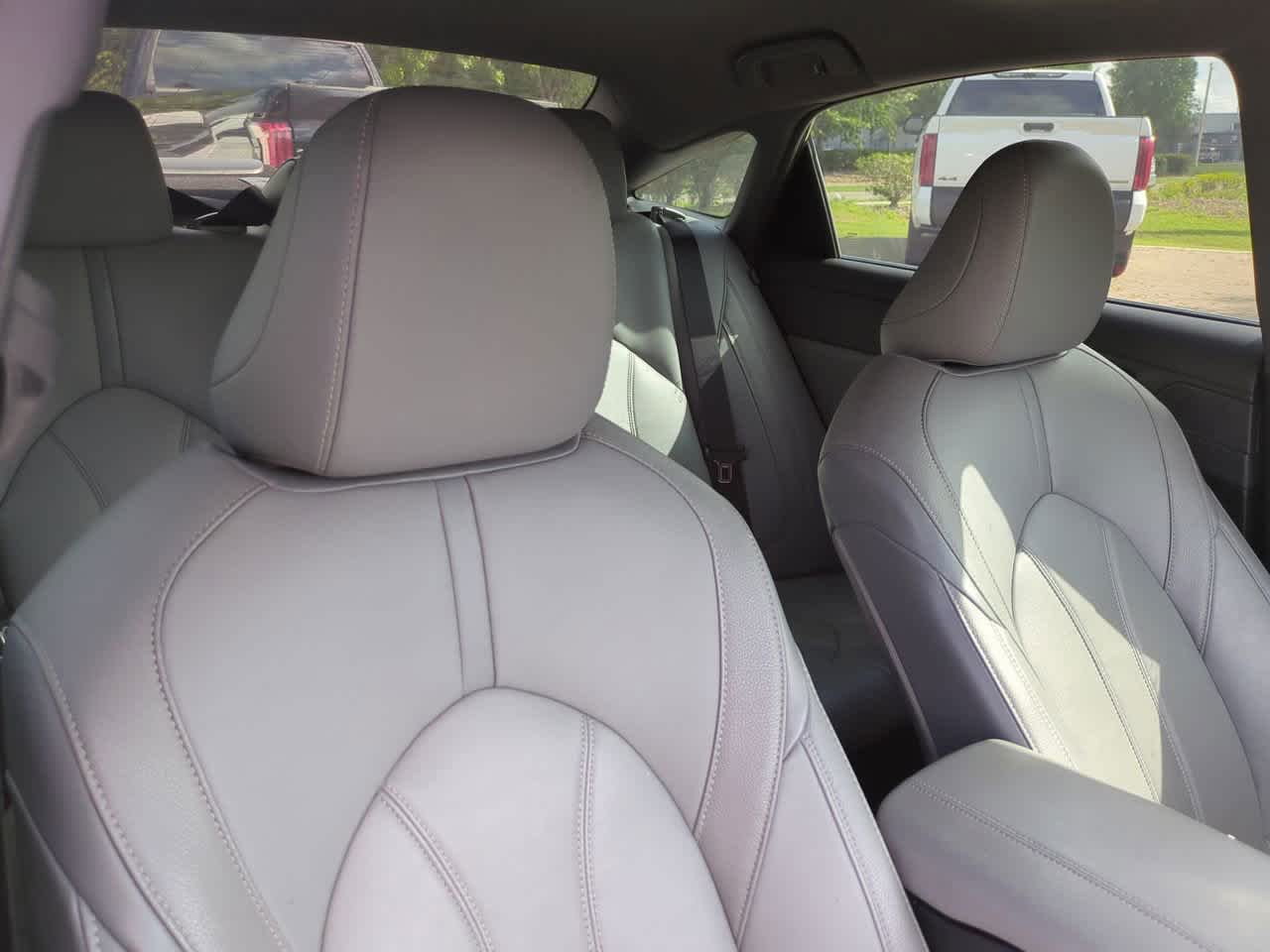 Thumbnail: 2021 Toyota Avalon - 7