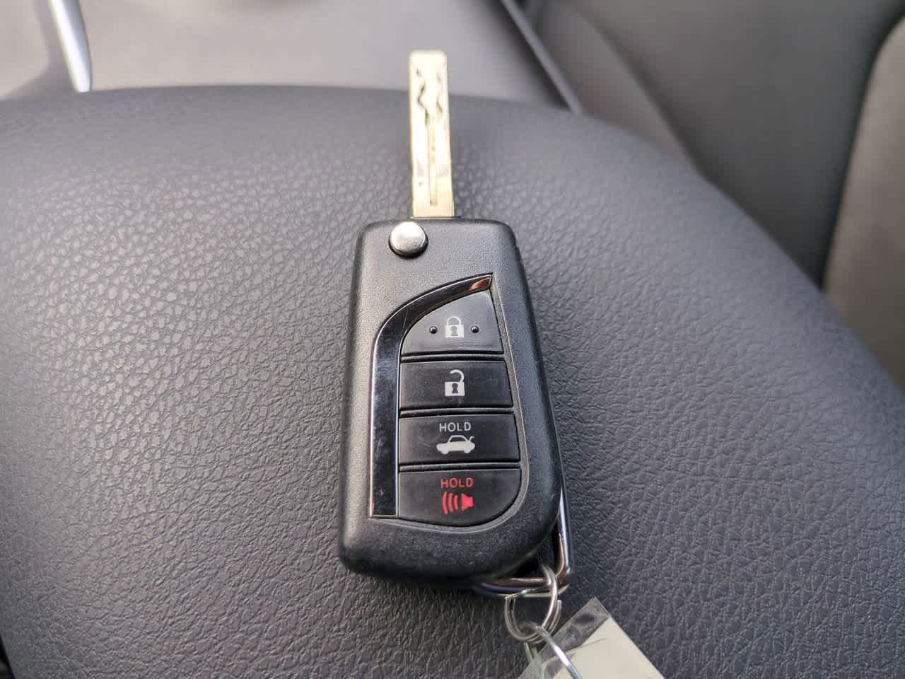 Thumbnail: 2023 Toyota Camry - 24