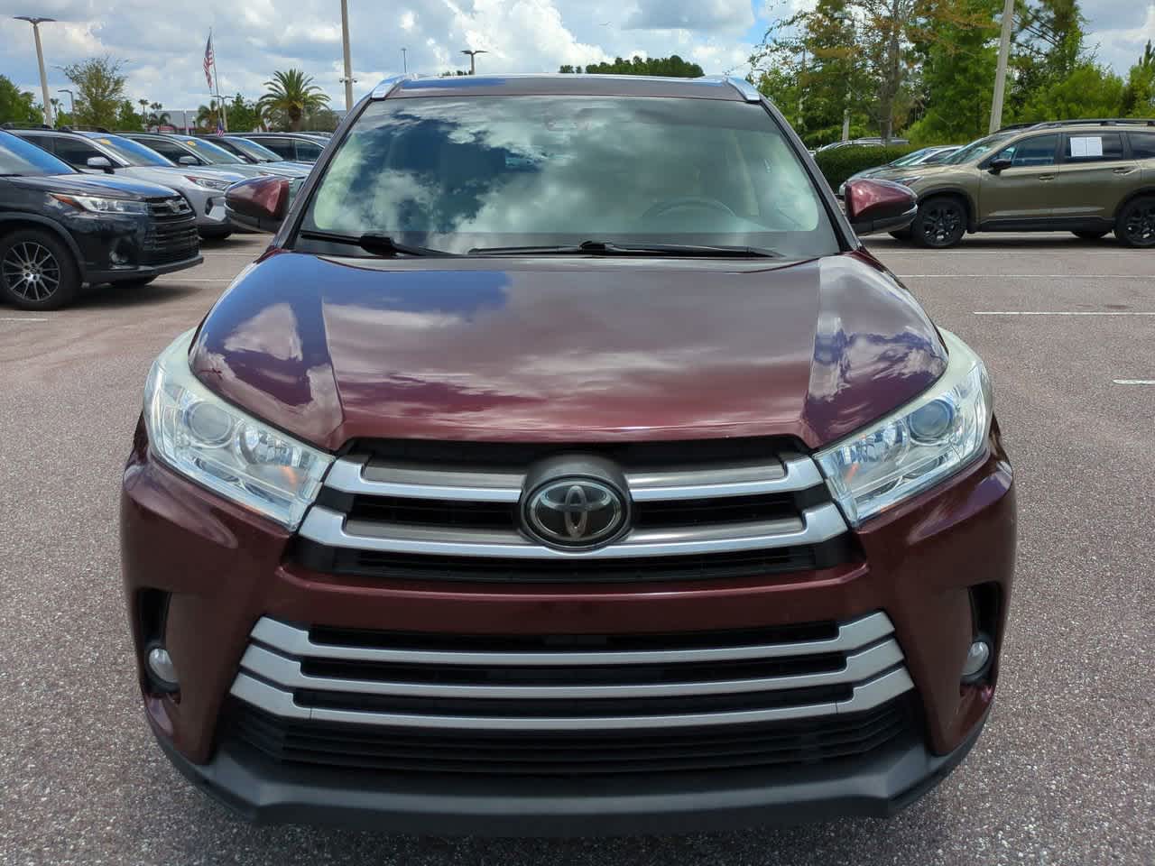 Thumbnail: 2017 Toyota Highlander - 9