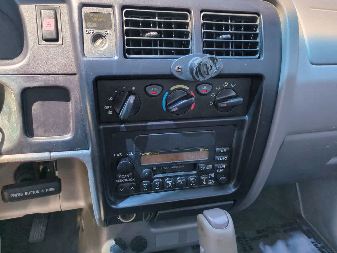 Thumbnail: 2003 Toyota Tacoma - 15