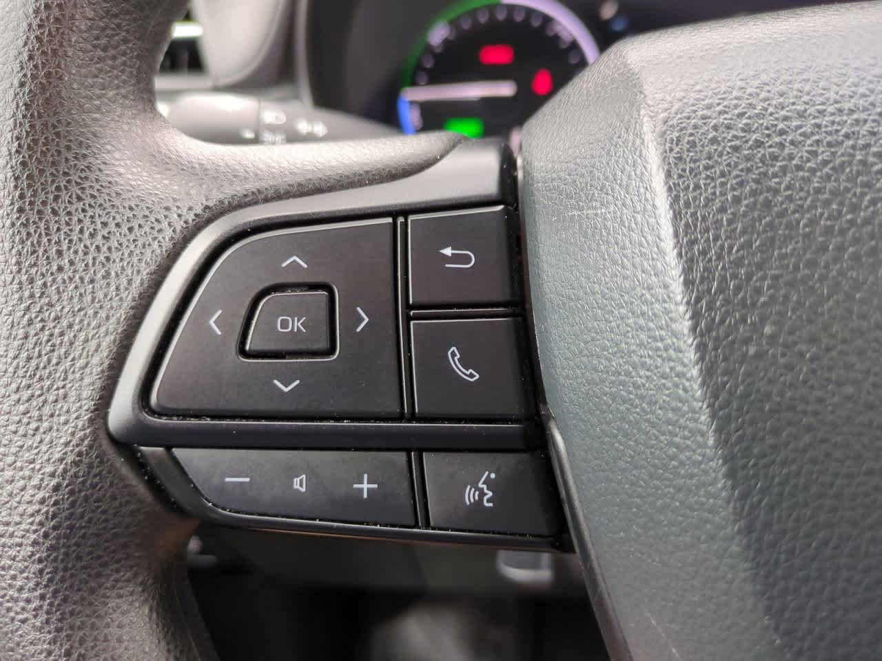 Thumbnail: 2025 Toyota Sienna - 23