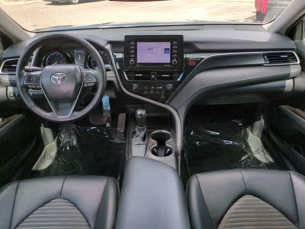 Thumbnail: 2021 Toyota Camry - 14