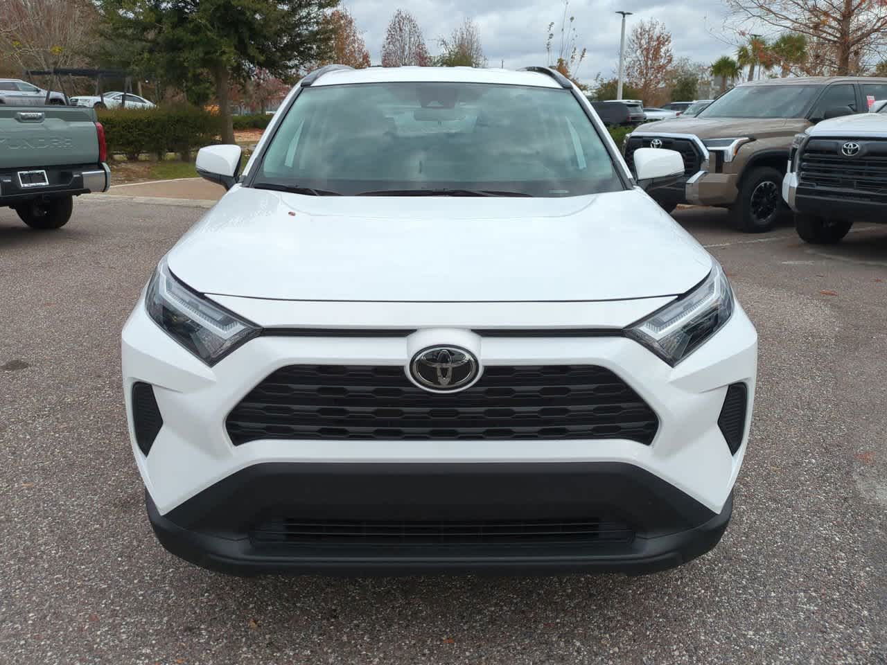 Thumbnail: 2025 Toyota RAV4 - 9