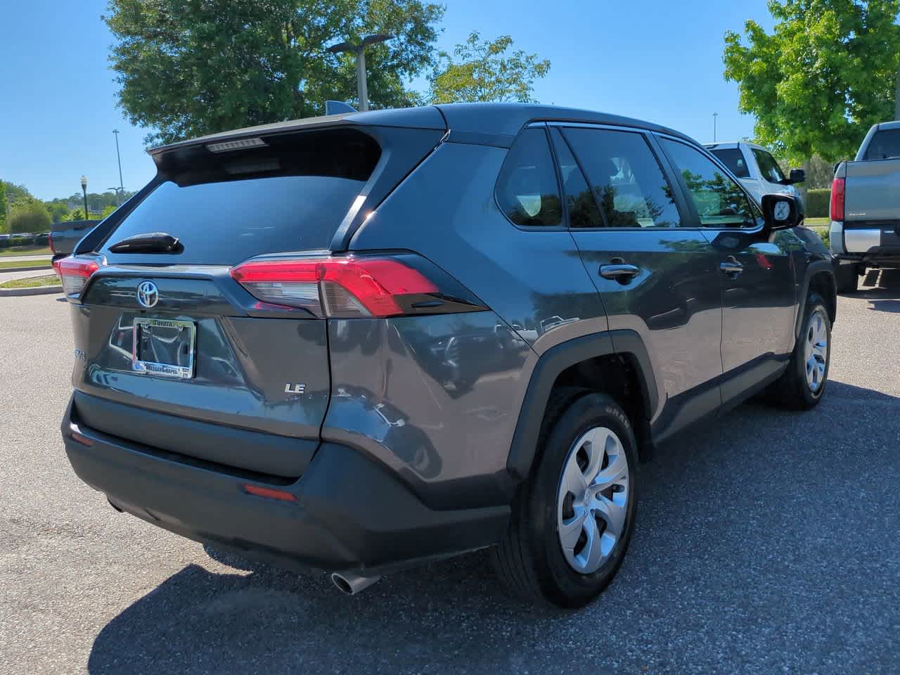 Thumbnail: 2023 Toyota RAV4 - 6