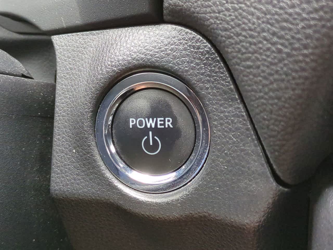 2023 Toyota RAV4 XLE 27