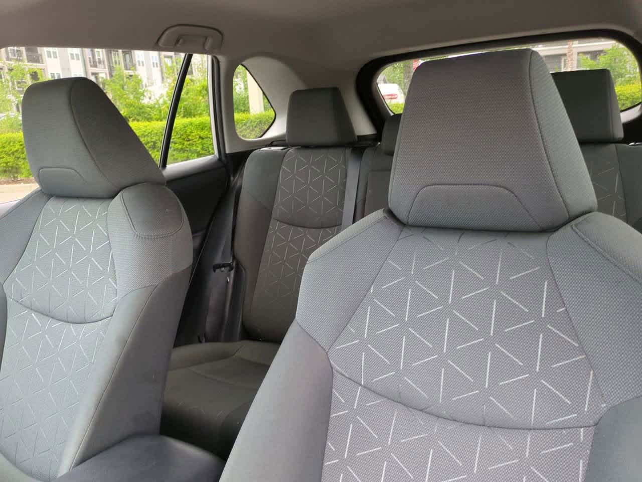 2023 Toyota RAV4 XLE 8