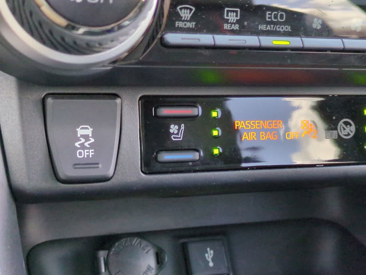 2021 Toyota RAV4 Prime XSE 23