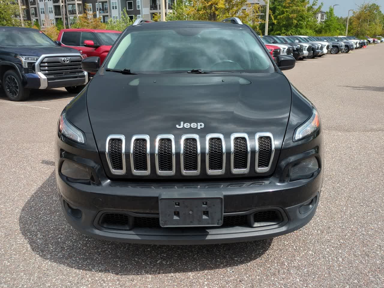 Thumbnail: 2015 Jeep Cherokee - 9