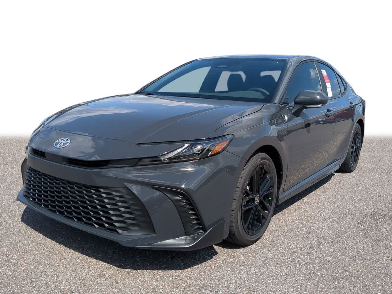 2025 Toyota Camry SE Hero Image