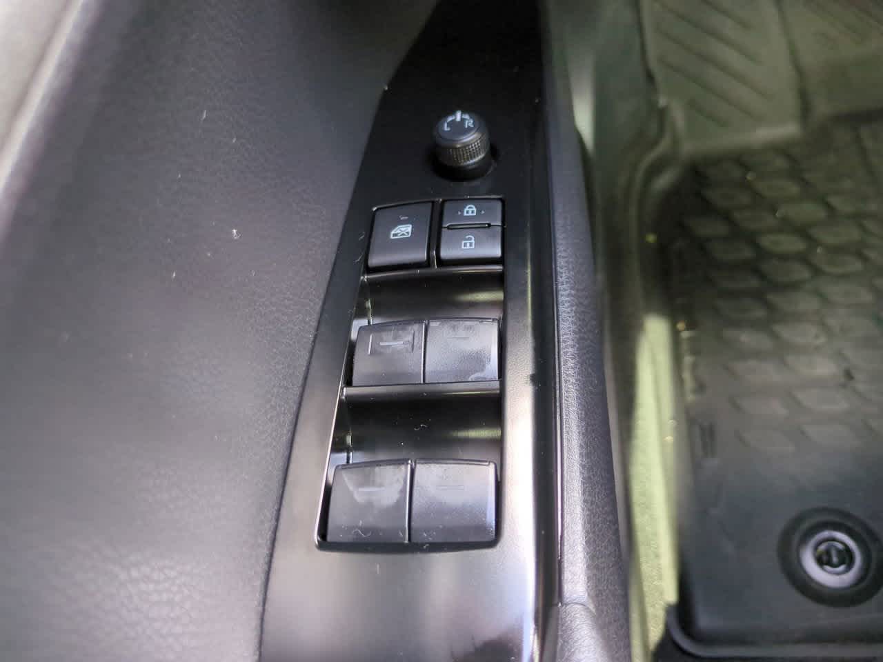 Thumbnail: 2026 Toyota Camry - 22