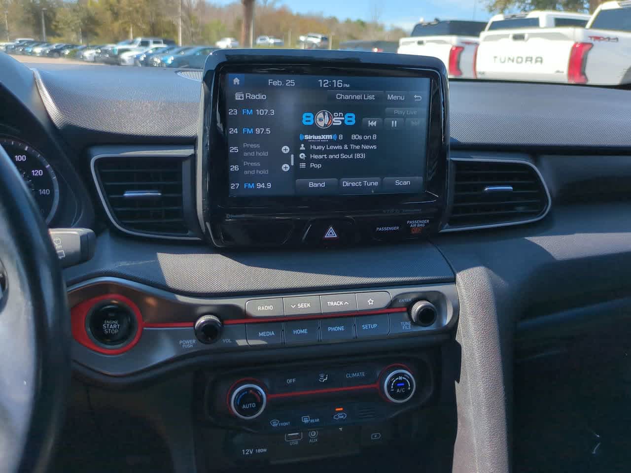 Thumbnail: 2019 Hyundai Veloster - 13