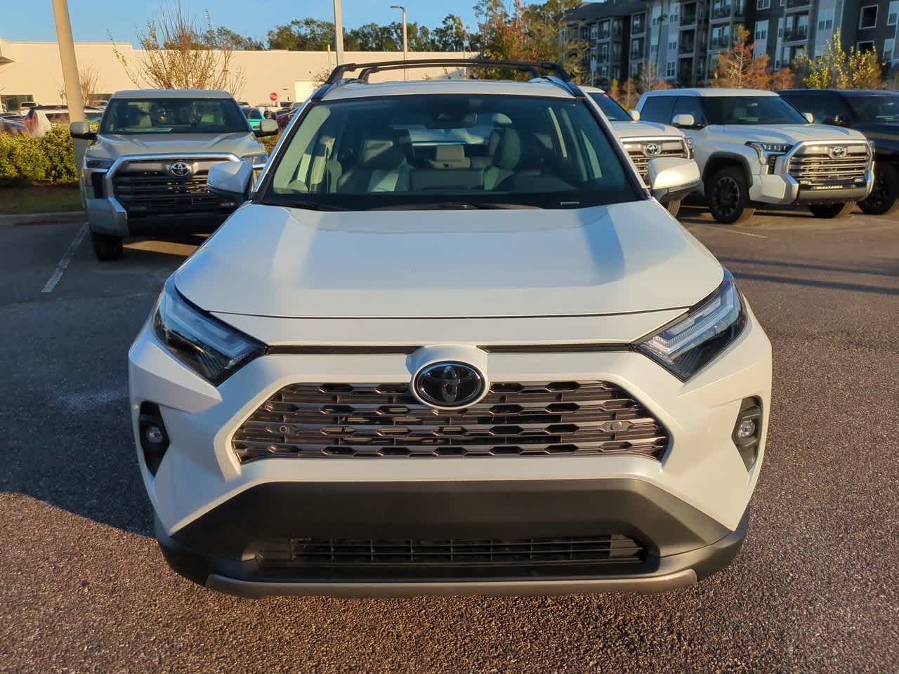 Thumbnail: 2025 Toyota RAV4 - 8