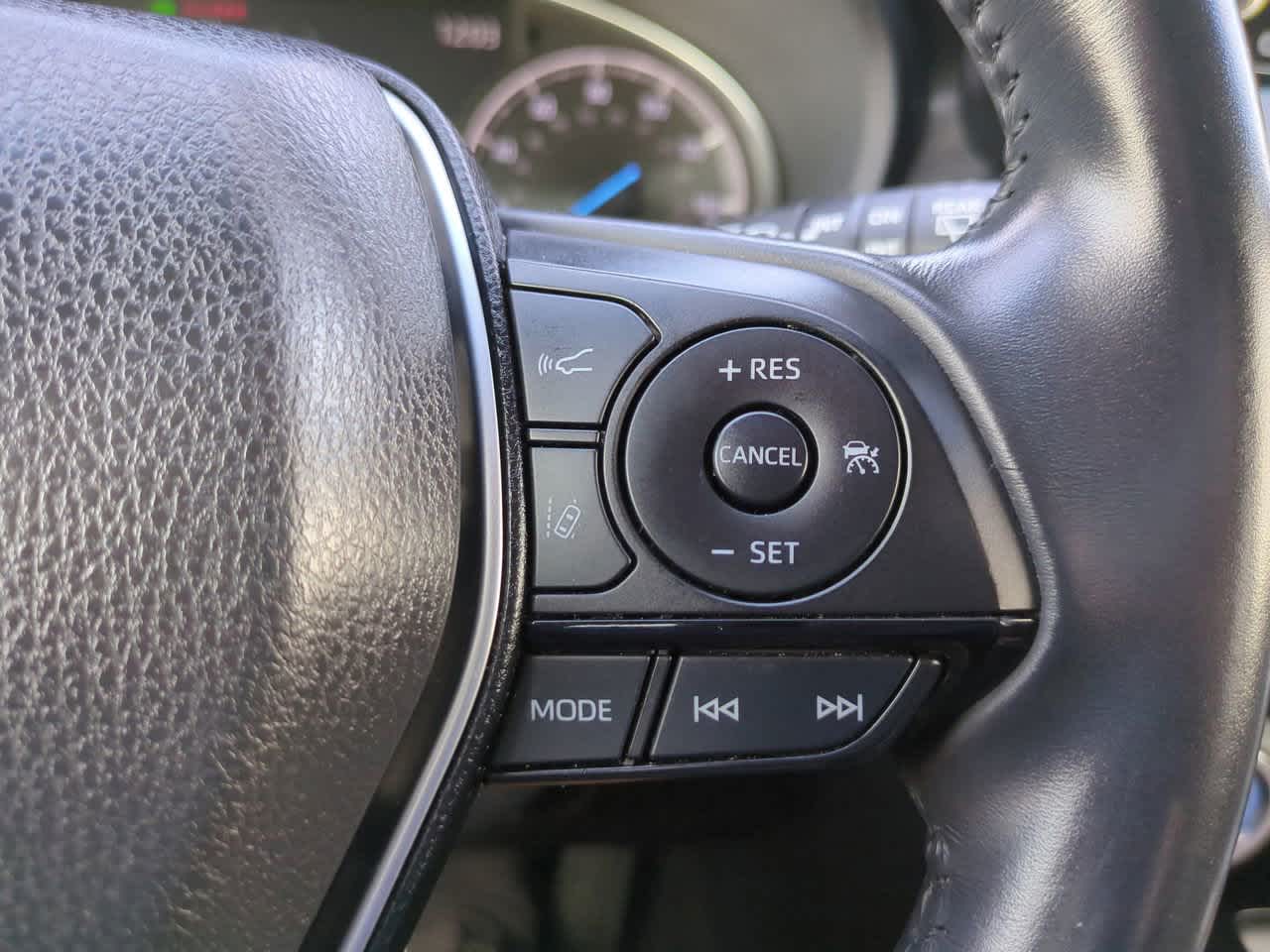 Thumbnail: 2021 Toyota Venza - 24