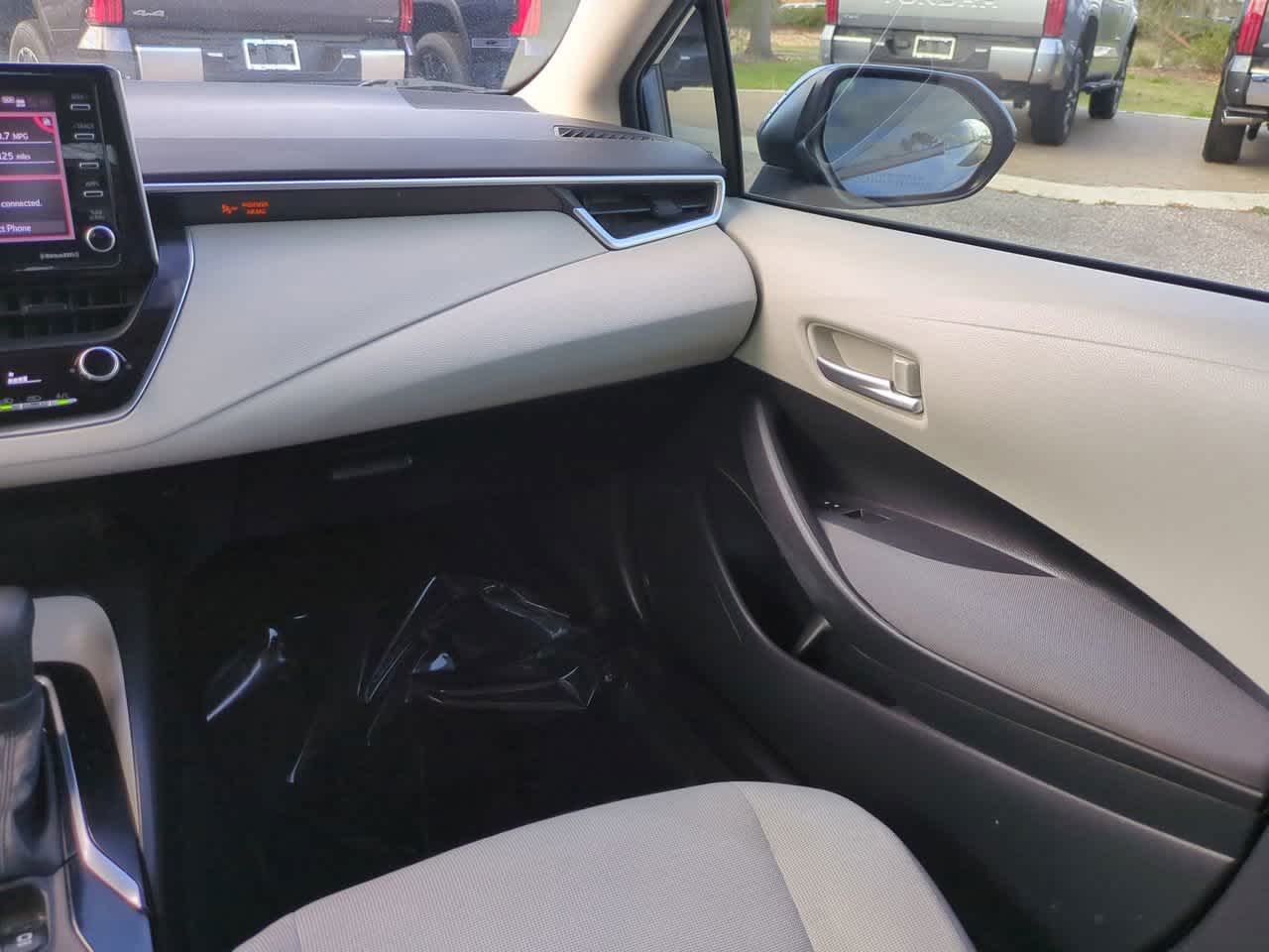 Thumbnail: 2021 Toyota Corolla - 16