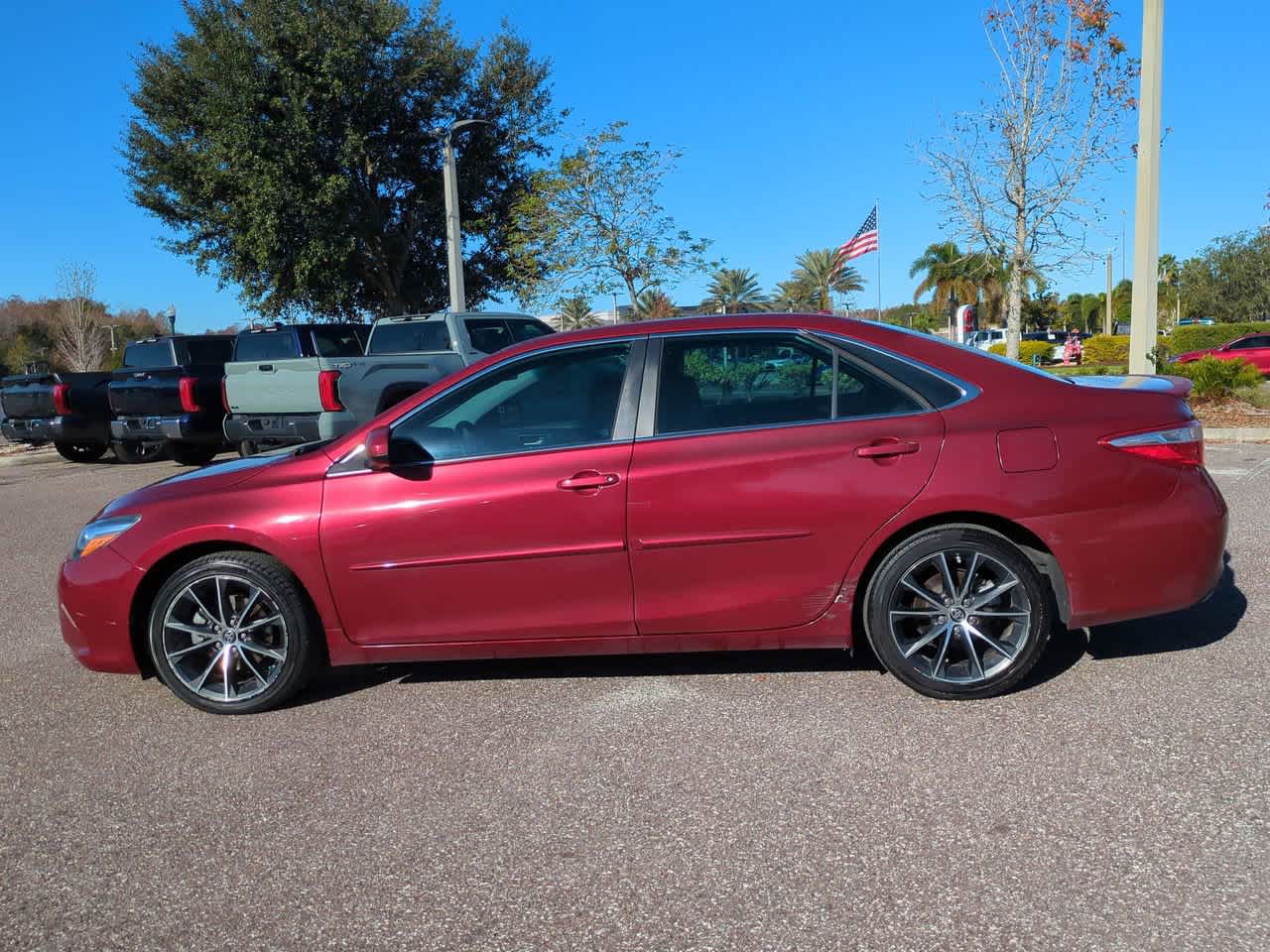 Thumbnail: 2016 Toyota Camry - 3