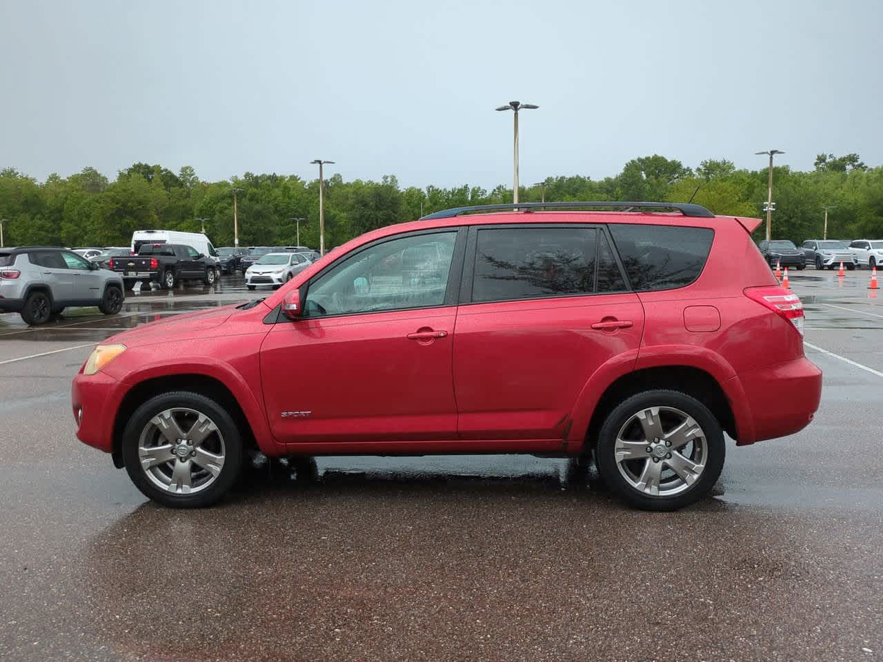 Thumbnail: 2011 Toyota RAV4 - 3