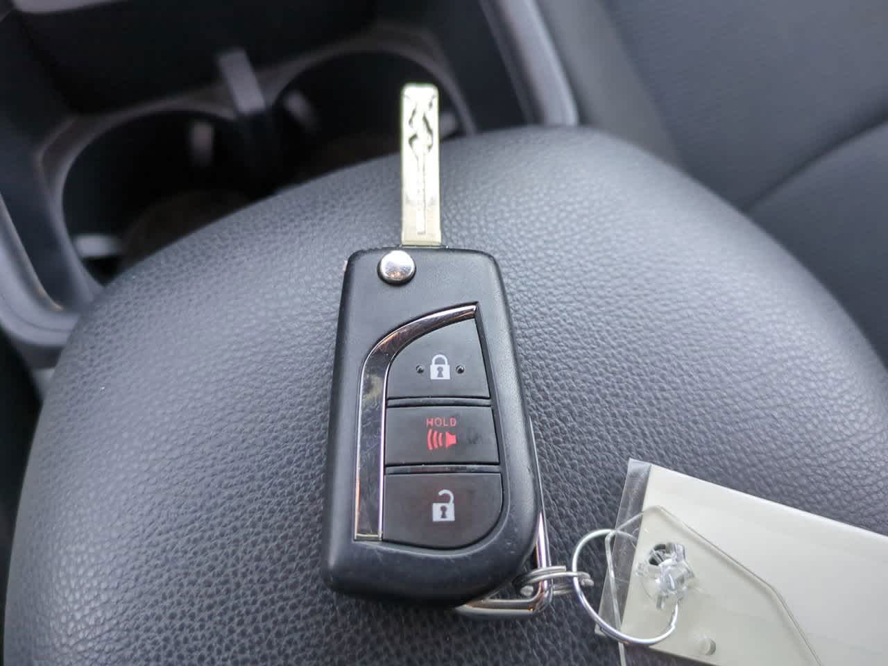 Thumbnail: 2025 Toyota RAV4 - 24