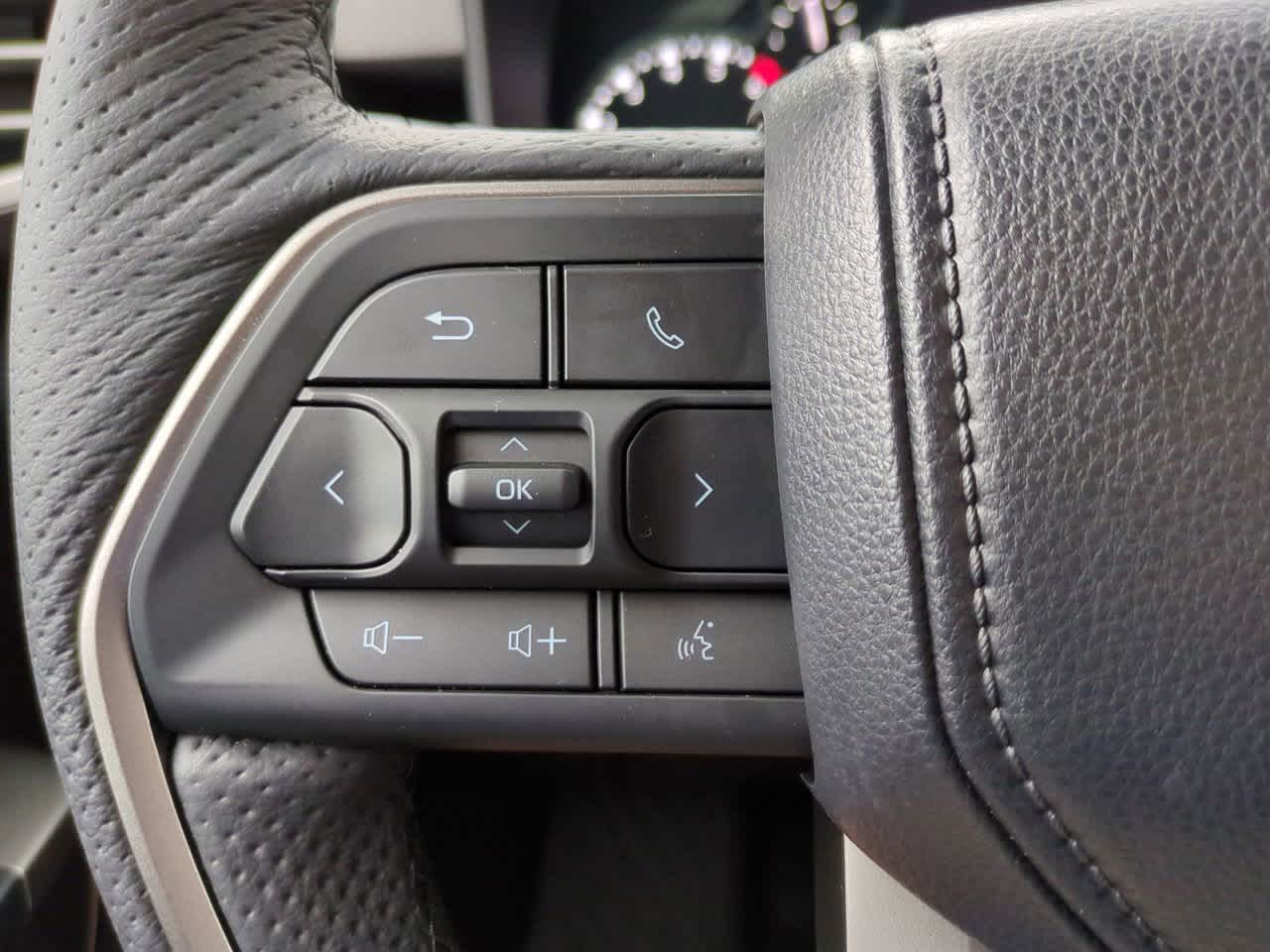 Thumbnail: 2025 Toyota Tundra - 23