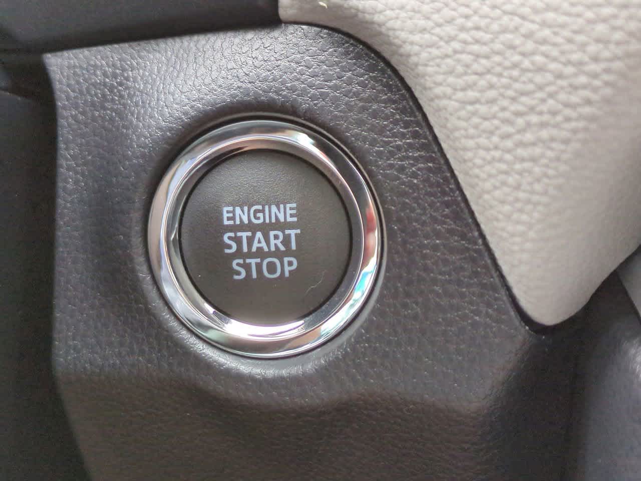 Thumbnail: 2025 Toyota RAV4 - 26