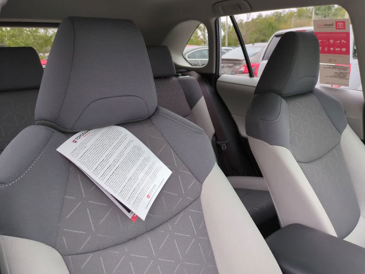 Thumbnail: 2025 Toyota RAV4 - 7