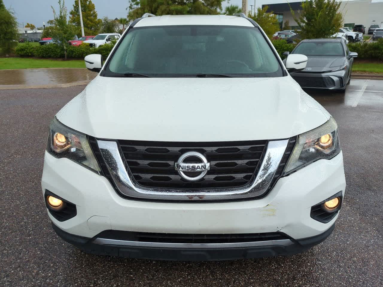 Thumbnail: 2020 Nissan Pathfinder - 8
